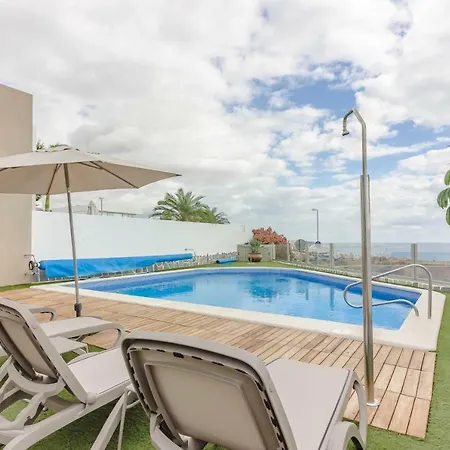 Isabella, Luxury With Heated Pool Ocean View In Adeje, Tenerife *