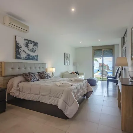 Isabella, Luxury With Heated Pool Ocean View In Adeje, Tenerife *