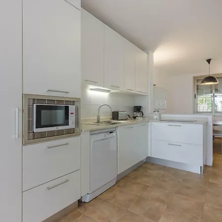 Isabella, Luxury With Heated Pool Ocean View In Adeje, Tenerife