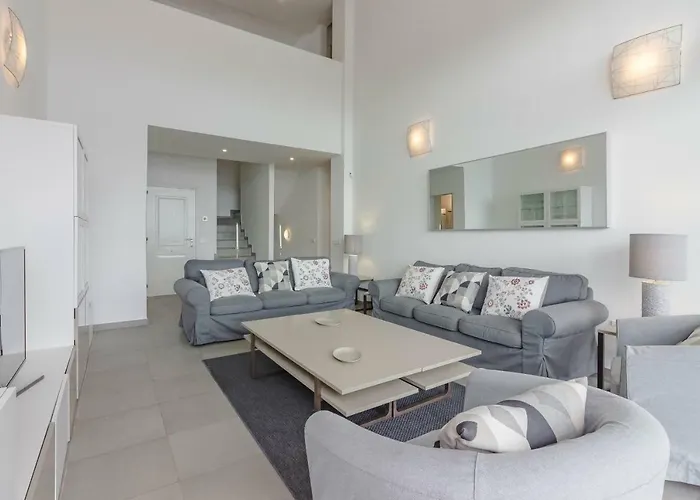 别墅 Isabella, Luxury With Heated Pool Ocean View In Adeje, Tenerife