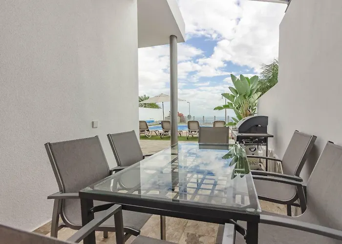 Villa Isabella, Luxury With Heated Pool Ocean View In Adeje, Tenerife Costa Adeje