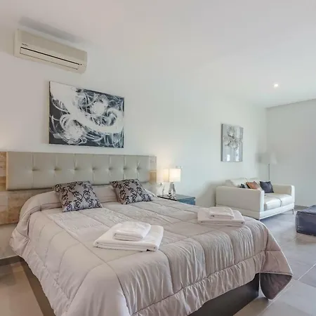 Isabella, Luxury With Heated Pool Ocean View In Adeje, Tenerife