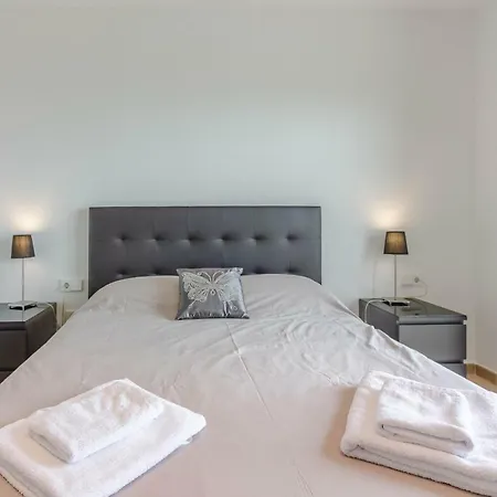 Isabella, Luxury With Heated Pool Ocean View In Adeje, Tenerife Villa *