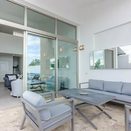 Villa Isabella, Luxury With Heated Pool Ocean View In Adeje, Tenerife