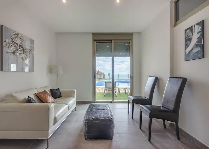 Isabella, Luxury With Heated Pool Ocean View In Adeje, Tenerife Willa