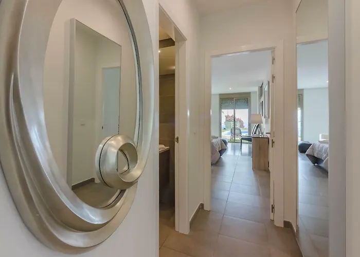 Вилла Isabella, Luxury With Heated Pool Ocean View In Adeje, Tenerife