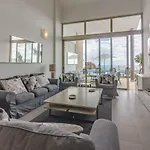 Isabella, Luxury With Heated Pool Ocean View In Adeje, Tenerife Costa Adeje (Tenerife)
